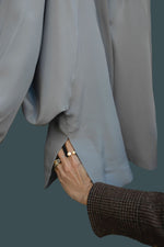 Carica l'immagine nel visualizzatore di Gallery, WIDE Sleeves Blouse