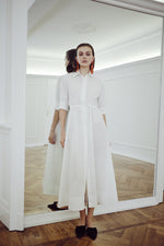 Carica l'immagine nel visualizzatore di Gallery, SCIROCCO-COTTON-DRESS-abito-chemisier-bianco-in-puro-cotone-con-coulisse