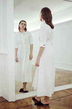Carica l&#39;immagine nel visualizzatore di Gallery, SCIROCCO-COTTON-DRESS-abito-chemisier-bianco-in-puro-cotone-con-coulisse
